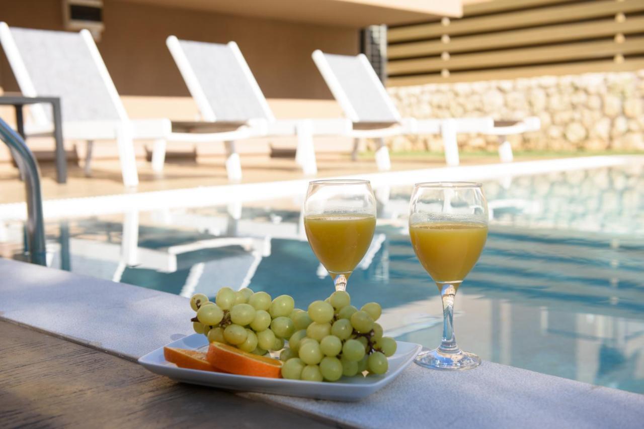 Efilenia Luxury Villa *